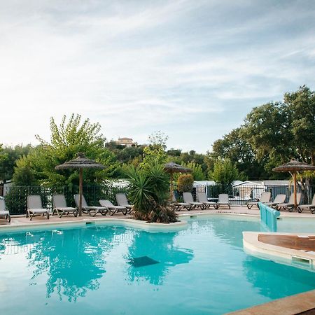 Camping Lou Cabasson Bormes-les-Mimosas Buitenkant foto