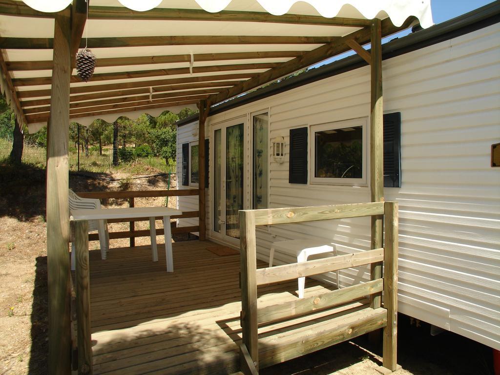 Camping Lou Cabasson Bormes-les-Mimosas Buitenkant foto