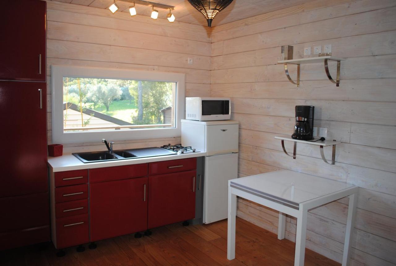 Camping Lou Cabasson Bormes-les-Mimosas Buitenkant foto